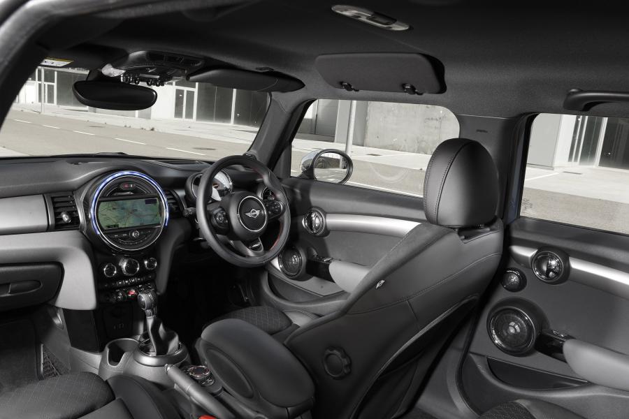  Mini Cooper D 5-Door 2014 года  (UK) (фото 49 из 68)